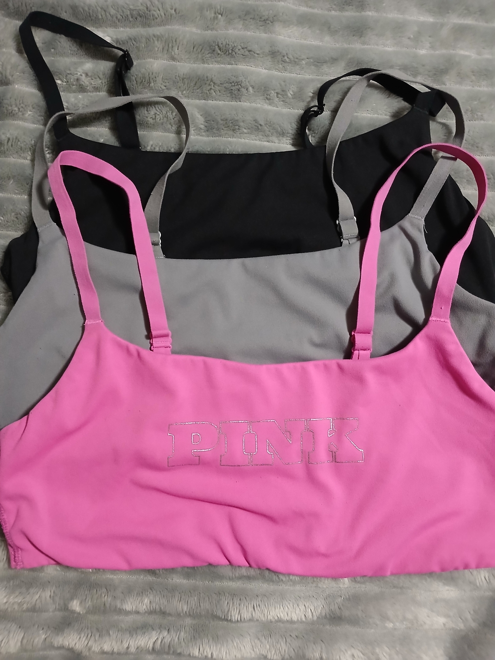 Victoria's Secret PINK 3-Pack Seamless Sports Bra- Pink, Gray, Black